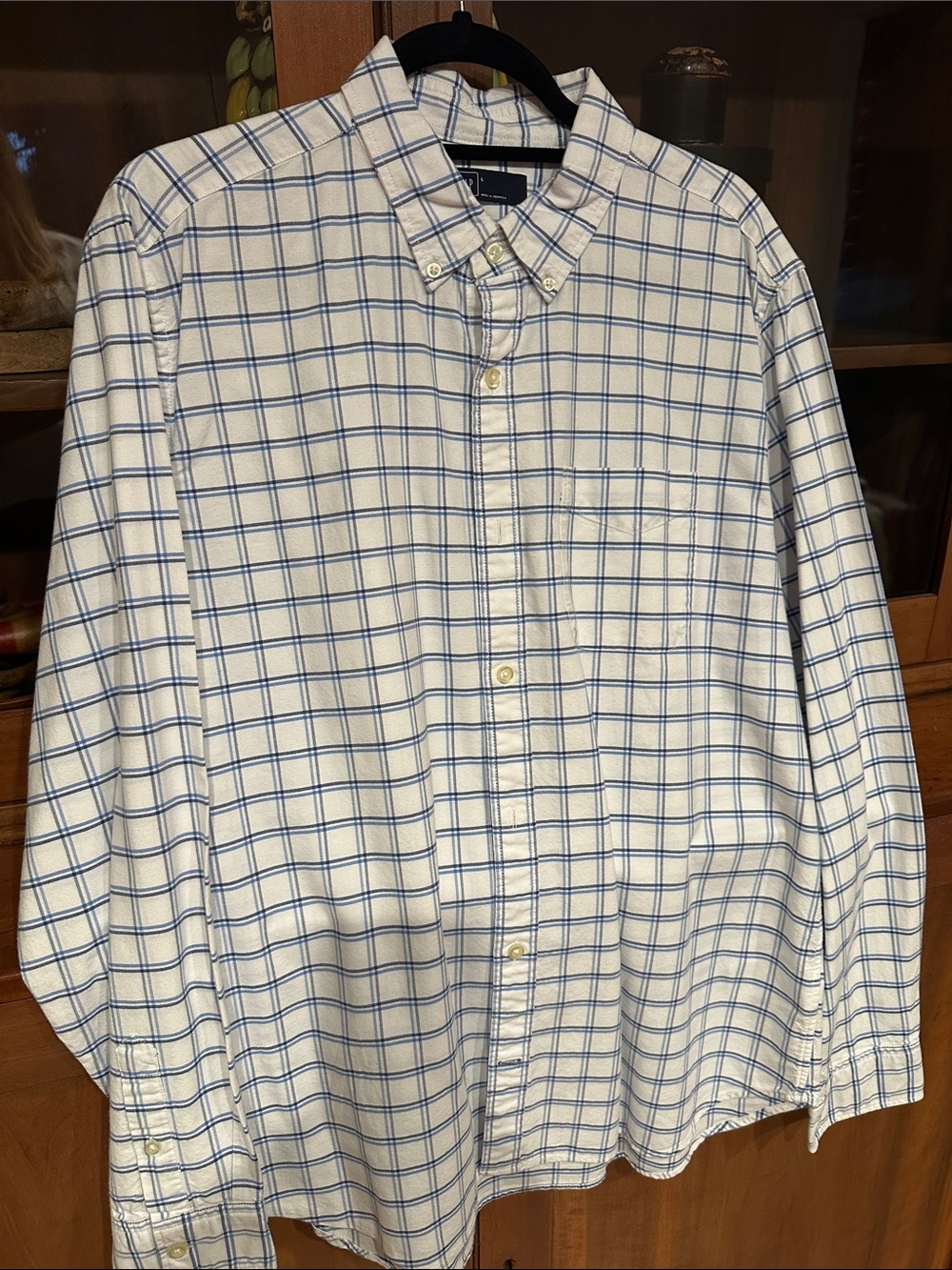 GAP Men's White Button-Down Shirt with Blue Windowpane Plaid